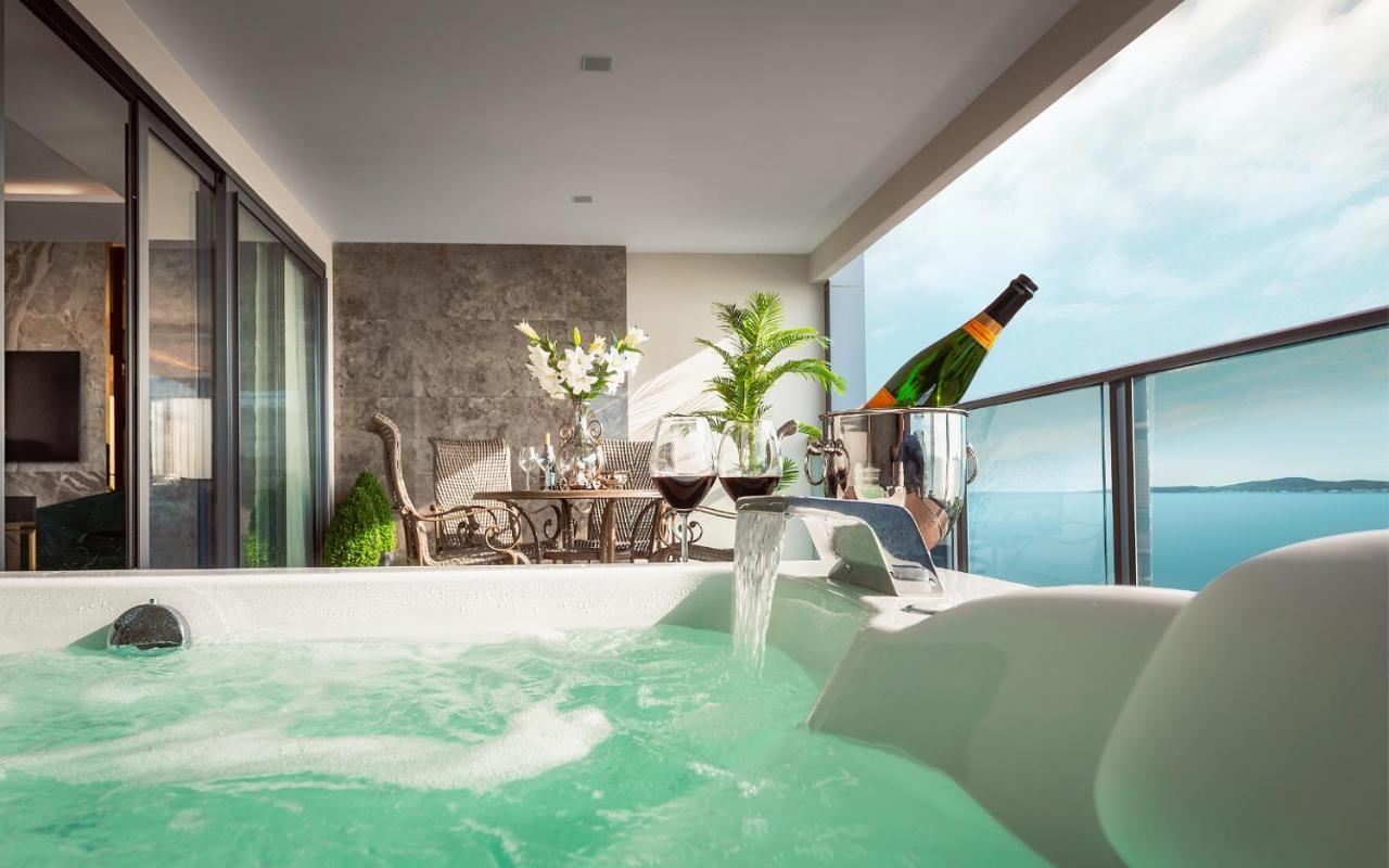The Elysium Pratumnak Pattaya - By Shg Aparthotel Exterior photo